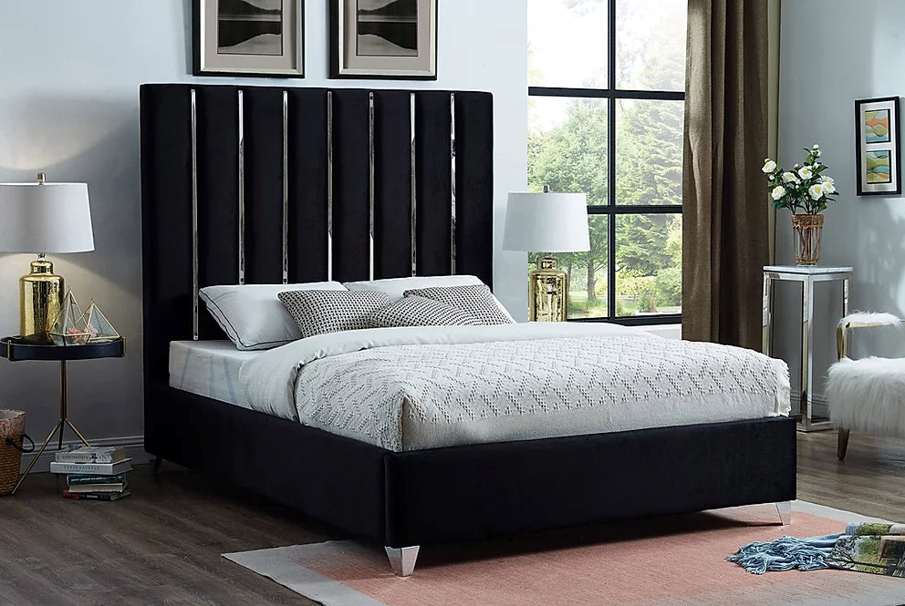 5621 – Chrome Black Bed