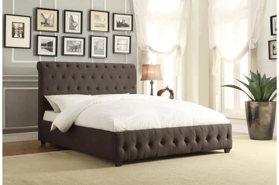 5789- Full Sleigh Bed