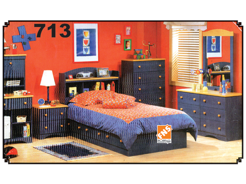 713 - Kid's Bedroom Set