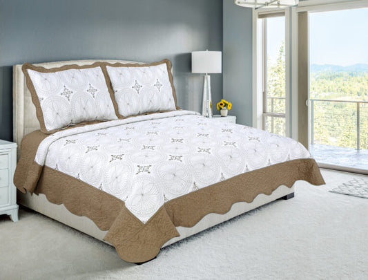 Embroidered Quilt Set - Brown